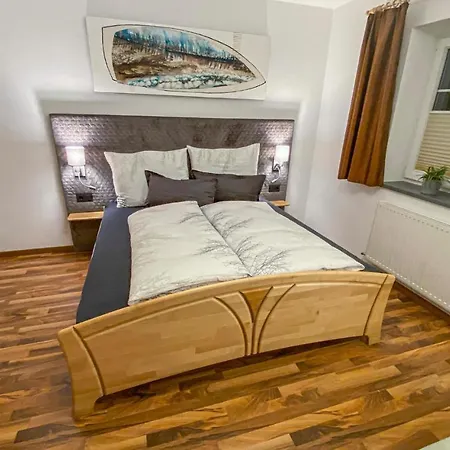 Awesome In Bramberg With 2 Bedrooms Apartment Dorf (Salzburg)